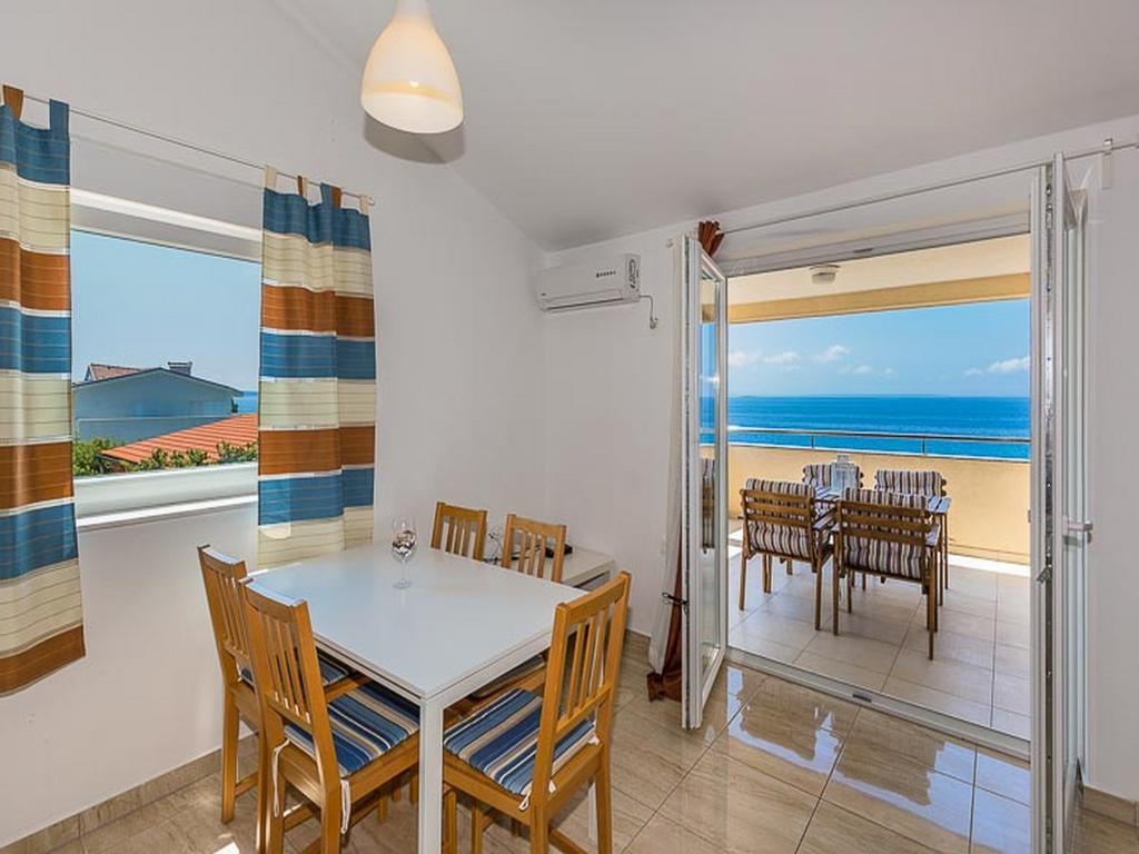Apartments Cikac II - Modern Apartments By The Beach Mandre Room photo