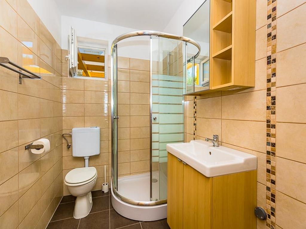 Apartments Cikac II - Modern Apartments By The Beach Mandre Room photo