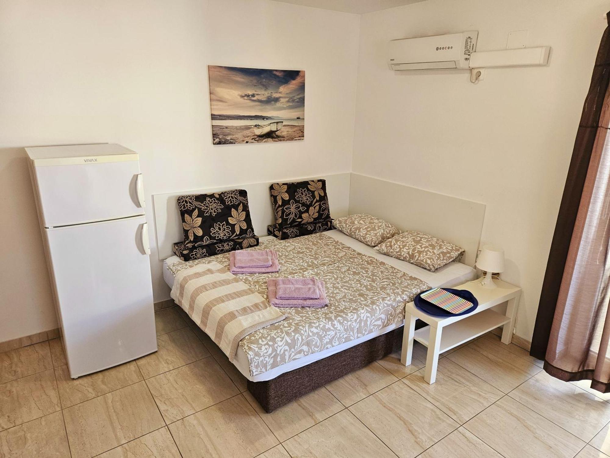Apartments Cikac II - Modern Apartments By The Beach Mandre Exterior photo