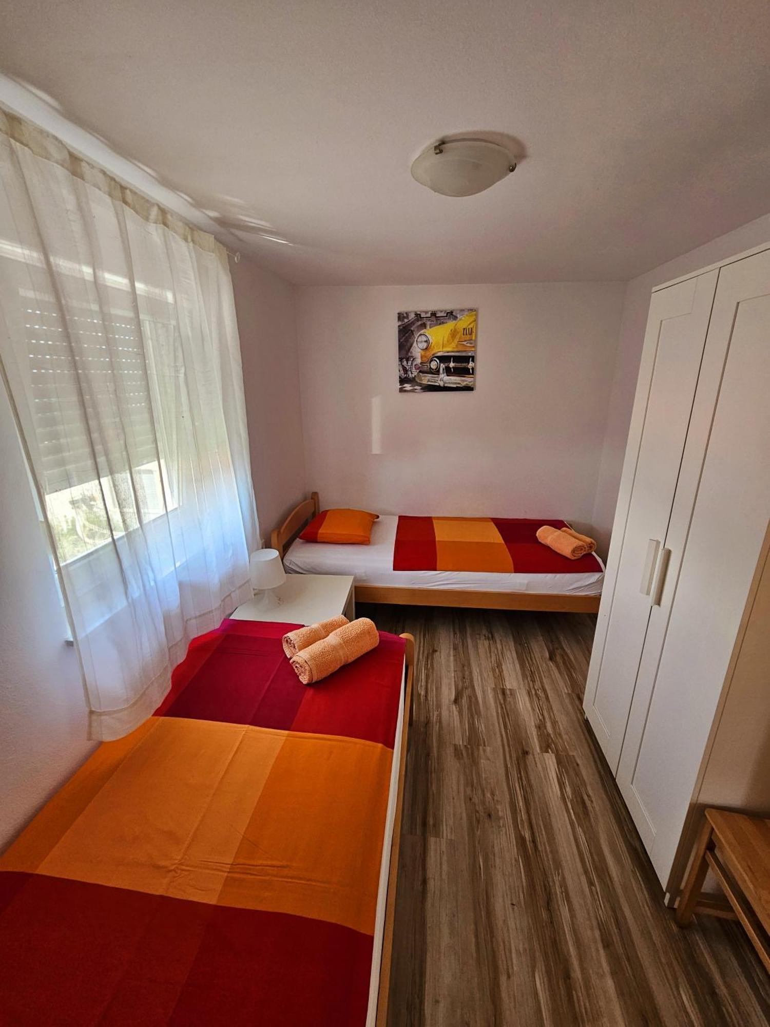 Apartments Cikac II - Modern Apartments By The Beach Mandre Exterior photo