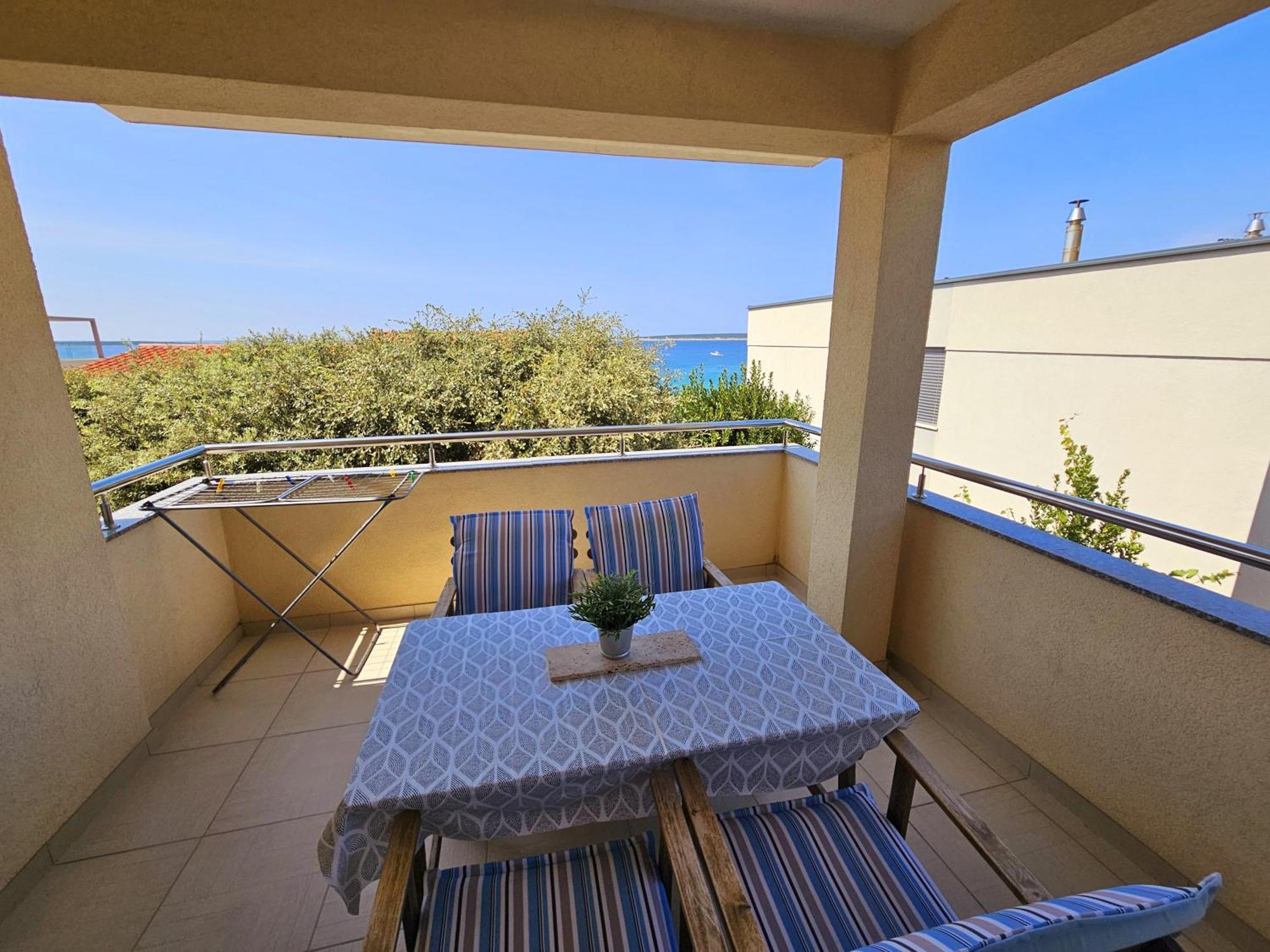 Apartments Cikac II - Modern Apartments By The Beach Mandre Exterior photo